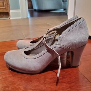 Clarks T-strap Heels